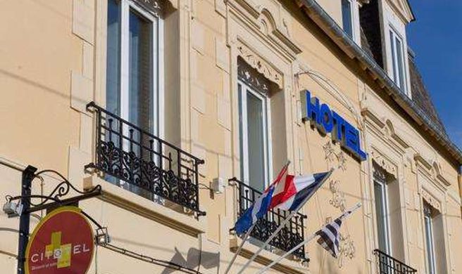 Hotel Alizes Exterior