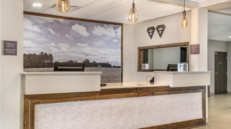 Best Western Plus Wayland Hotel Lobby