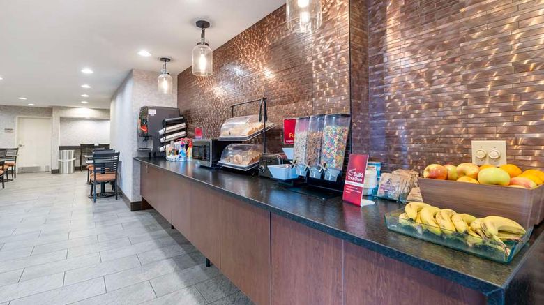 <b>Best Western Plus Bend North Restaurant</b>. Images powered by <a href="https://iceportal.shijigroup.com/" title="IcePortal" target="_blank">IcePortal</a>.