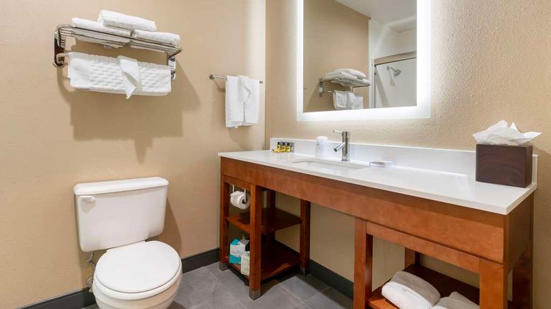 <b>Best Western Plus Bend North Room</b>. Images powered by <a href="https://iceportal.shijigroup.com/" title="IcePortal" target="_blank">IcePortal</a>.
