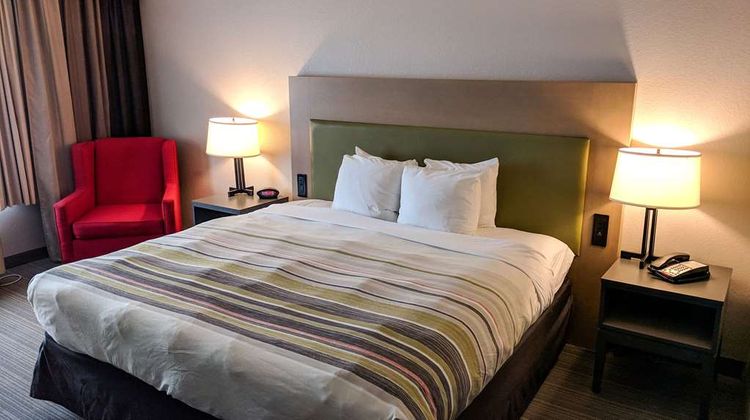 Comfort Inn & Suites Slidell Room