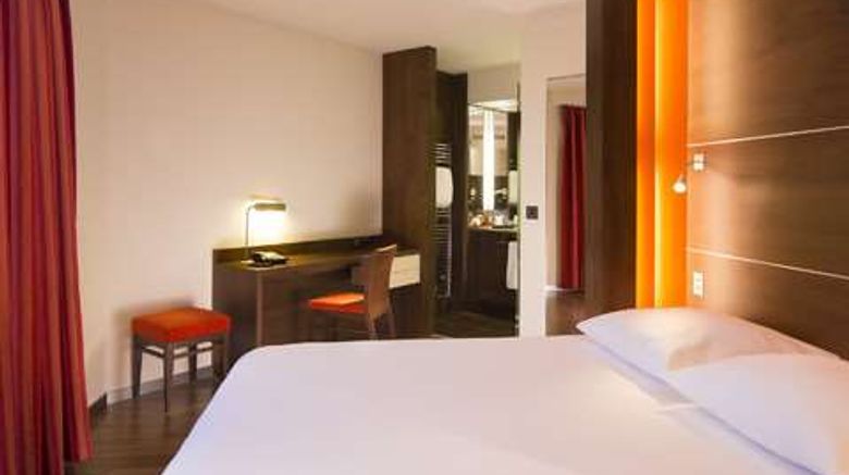 <b>Hotel Oceania Rennes Room</b>. Images powered by <a href="https://iceportal.shijigroup.com/" title="IcePortal" target="_blank">IcePortal</a>.