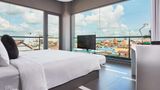 Sun & Moon Urban Hotel Suite