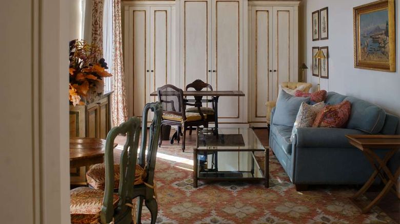 Villa Margherita Suite. Images powered by <a href="https://iceportal.shijigroup.com" target="_blank" rel="noopener">Ice Portal</a>.