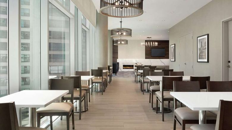 <b>Homewood Suites Chicago Downtown S Loop Restaurant</b>. Images powered by <a href="https://iceportal.shijigroup.com/" title="IcePortal" target="_blank">IcePortal</a>.