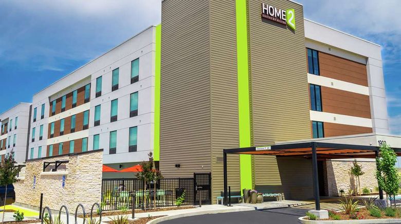 <b>Home2 Suites Roseville/Sacramento Exterior</b>. Images powered by <a href="https://iceportal.shijigroup.com/" title="IcePortal" target="_blank">IcePortal</a>.