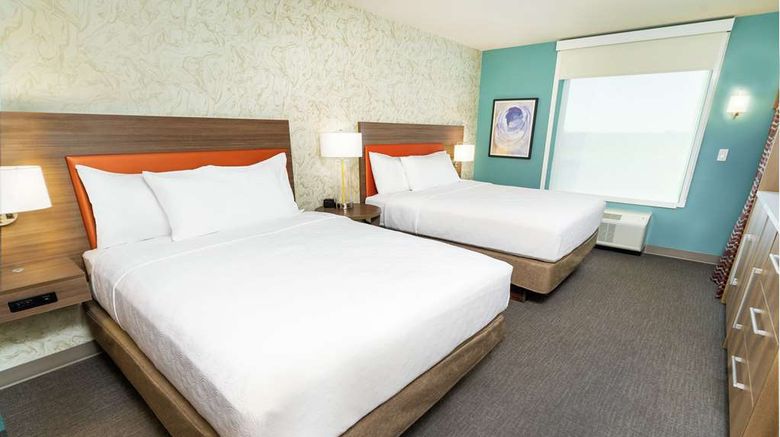 <b>Home2 Suites Roseville/Sacramento Room</b>. Images powered by <a href="https://iceportal.shijigroup.com/" title="IcePortal" target="_blank">IcePortal</a>.