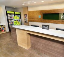 Home2 Suites Roseville/Sacramento Lobby
