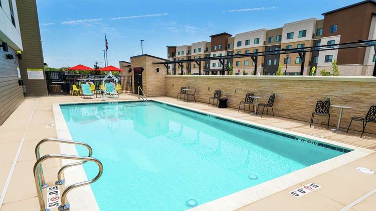 Home2 Suites Roseville/Sacramento Pool
