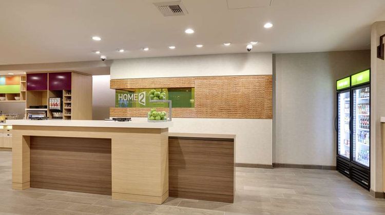 Home2 Suites by Hilton Yakima Lobby