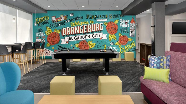 <b>Tru By Hilton Orangeburg Lobby</b>. Images powered by <a href="https://iceportal.shijigroup.com/" title="IcePortal" target="_blank">IcePortal</a>.