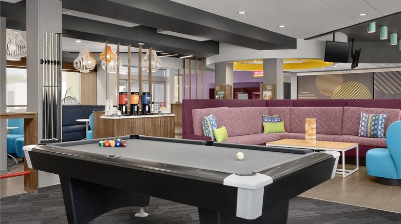 <b>Tru By Hilton Orangeburg Lobby</b>. Images powered by <a href="https://iceportal.shijigroup.com/" title="IcePortal" target="_blank">IcePortal</a>.