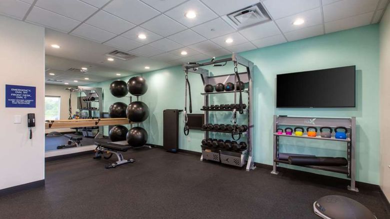 <b>Tru by Hilton Seneca Clemson Health</b>. Images powered by <a href="https://iceportal.shijigroup.com/" title="IcePortal" target="_blank">IcePortal</a>.