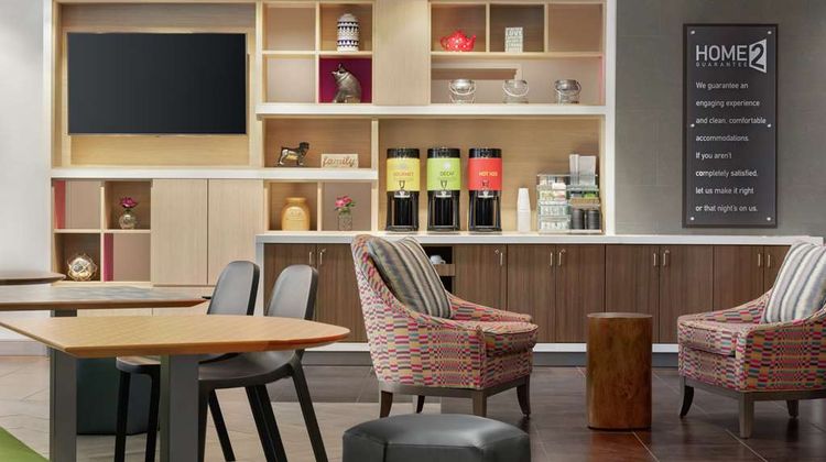 Home2 Suites by Hilton Overland Park Lobby
