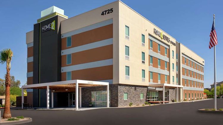 Home2 Suites by Hilton Phoenix Airport S Exterior
