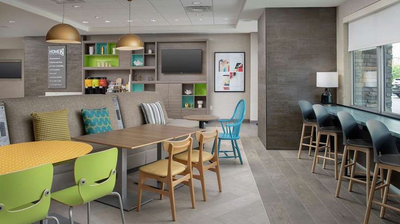 <b>Home2 Suites by Hilton Phoenix Airport S Lobby</b>. Images powered by <a href="https://iceportal.shijigroup.com/" title="IcePortal" target="_blank">IcePortal</a>.
