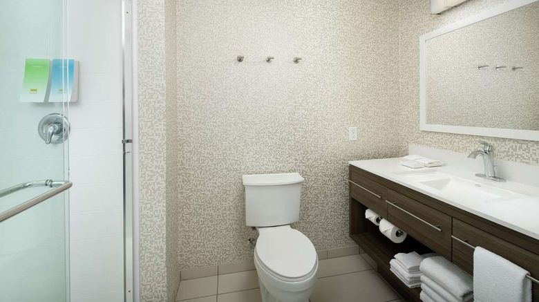 <b>Home2 Suites by Hilton Phoenix Airport S Room</b>. Images powered by <a href="https://iceportal.shijigroup.com/" title="IcePortal" target="_blank">IcePortal</a>.