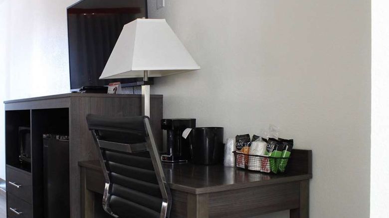 <b>Ramada by Wyndham North Platte Room</b>. Images powered by <a href="https://iceportal.shijigroup.com/" title="IcePortal" target="_blank">IcePortal</a>.
