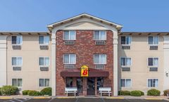 Super 8 Irving DFW Airport/South