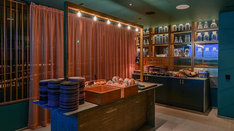 <b>Scandic Hotel Marski Helsinki Restaurant</b>. Images powered by <a href="https://iceportal.shijigroup.com/" title="IcePortal" target="_blank">IcePortal</a>.