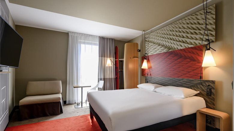 <b>Ibis Regensburg Zentrum Room</b>. Images powered by <a href="https://iceportal.shijigroup.com/" title="IcePortal" target="_blank">IcePortal</a>.