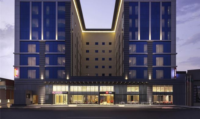 Adagio Aparthotel Jeddah Malik Road Exterior