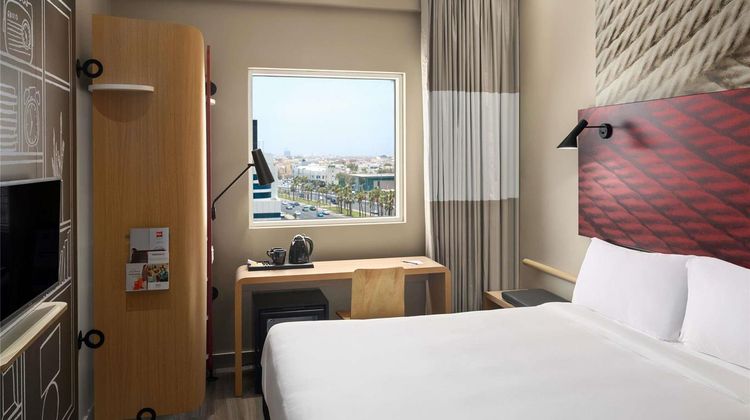 Ibis Jeddah Malik Road Room