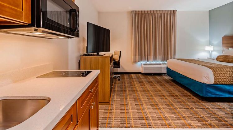 Best Western Ingleside Inn & Suites Room