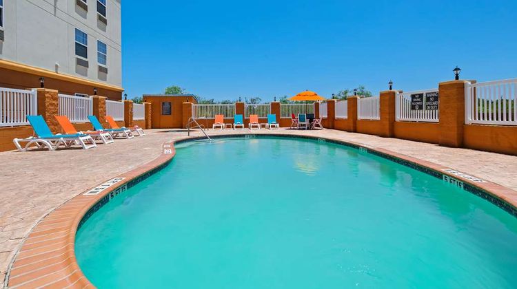 Best Western Ingleside Inn & Suites Pool