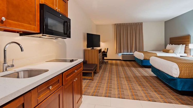 Best Western Ingleside Inn & Suites Room