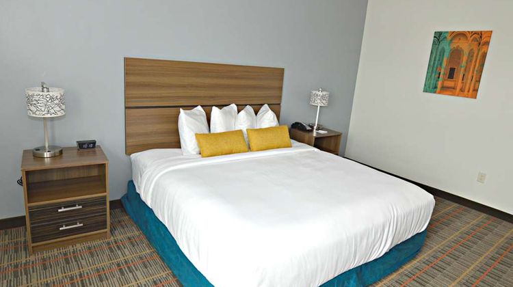 Best Western Ingleside Inn & Suites Suite