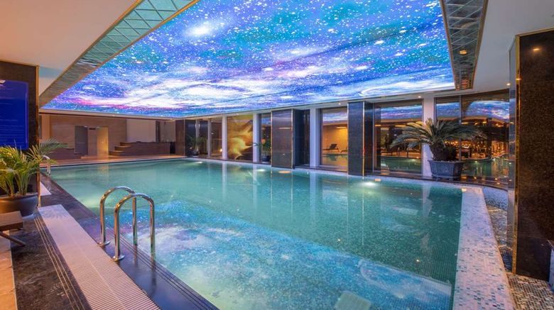 <b>Wyndham Garden Hanoi Ha Noi Pool</b>. Images powered by <a href="https://iceportal.shijigroup.com/" title="IcePortal" target="_blank">IcePortal</a>.