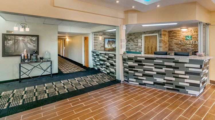 Quality Inn Rawlins Lobby