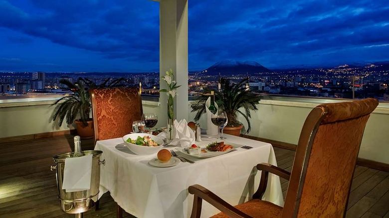 <b>Wyndham Grand Kayseri Restaurant</b>. Images powered by <a href="https://iceportal.shijigroup.com/" title="IcePortal" target="_blank">IcePortal</a>.