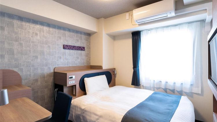 Comfort Hotel Shin-Osaka Room
