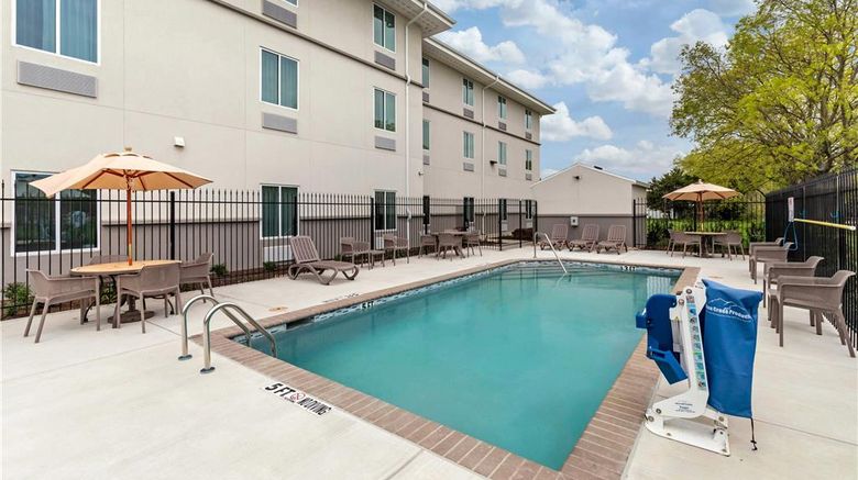 <b>Sleep Inn Lancaster Dallas South Pool</b>. Images powered by <a href="https://iceportal.shijigroup.com/" title="IcePortal" target="_blank">IcePortal</a>.