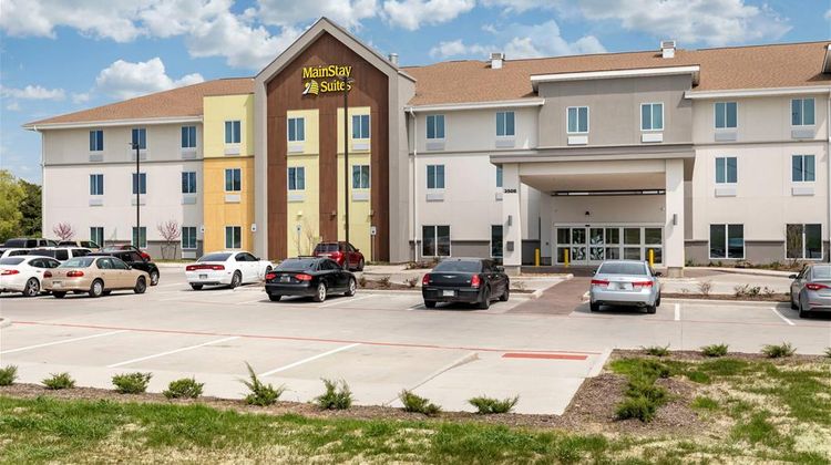 MainStay Suites Lancaster Dallas South Exterior