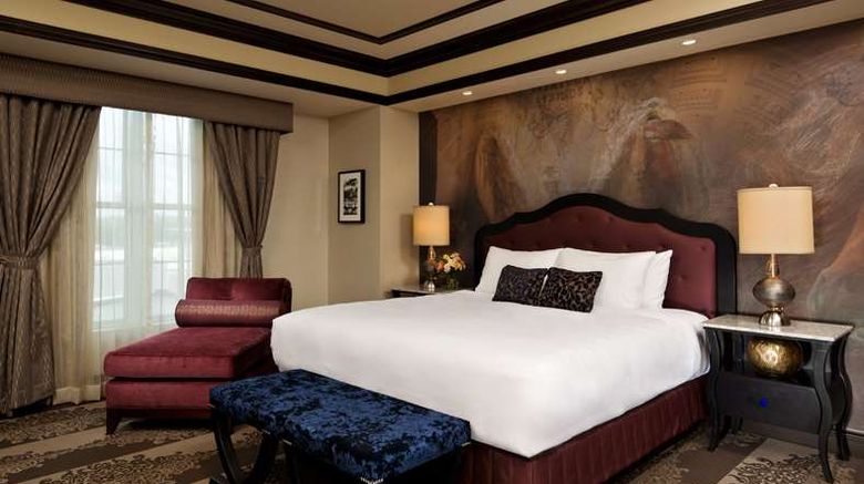 <b>Saratoga Casino & Raceway Hotel Suite</b>. Images powered by <a href="https://iceportal.shijigroup.com/" title="IcePortal" target="_blank">IcePortal</a>.