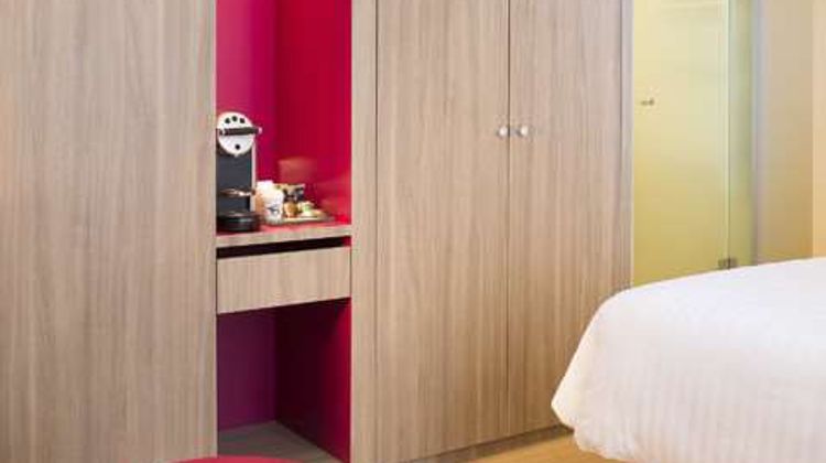 Hotel Oceania Hotel de France Room