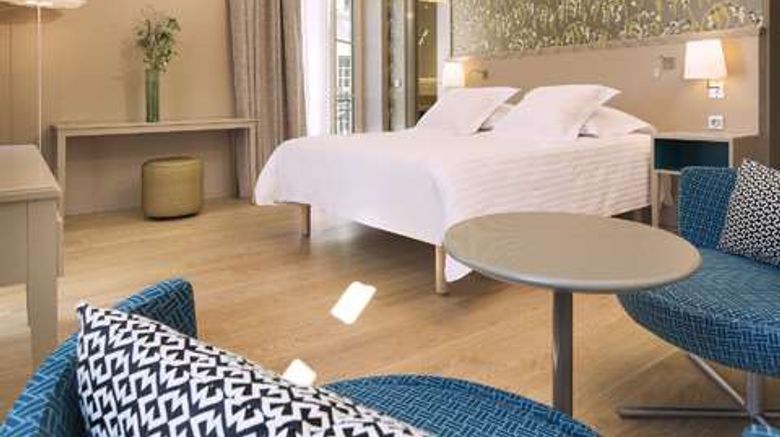 <b>Hotel Oceania Hotel de France Room</b>. Images powered by <a href="https://iceportal.shijigroup.com/" title="IcePortal" target="_blank">IcePortal</a>.