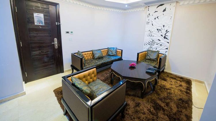 The Lilygate Room