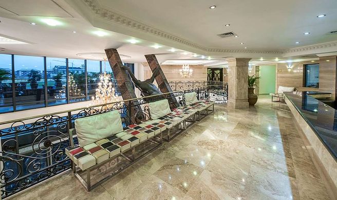 The Lilygate Lobby