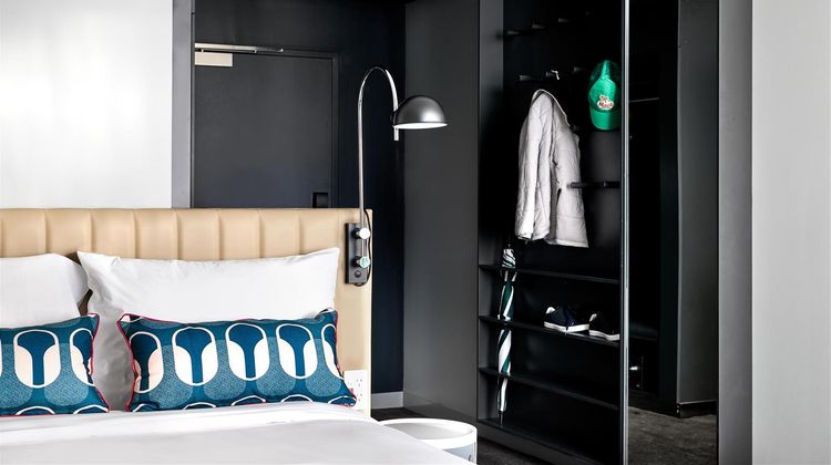 Veriu Green Square Room