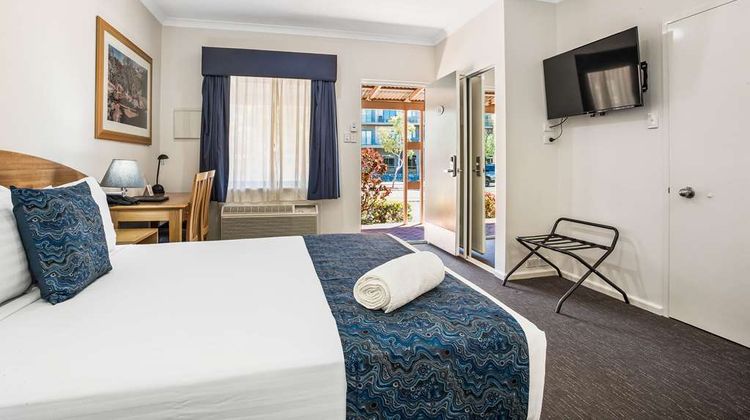 Karratha Central Apartments Suite