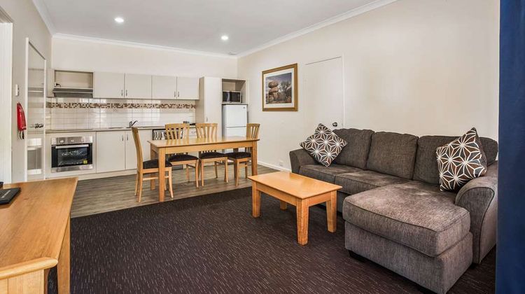 Karratha Central Apartments Suite