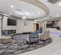 Best Western Mayo Clinic Area/St Mary's Lobby