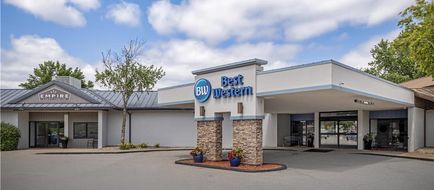 Best Western Mayo Clinic Area/St Mary's Exterior