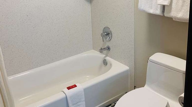 <b>SureStay Plus Hotel Best Western Redding Room</b>. Images powered by <a href="https://iceportal.shijigroup.com/" title="IcePortal" target="_blank">IcePortal</a>.
