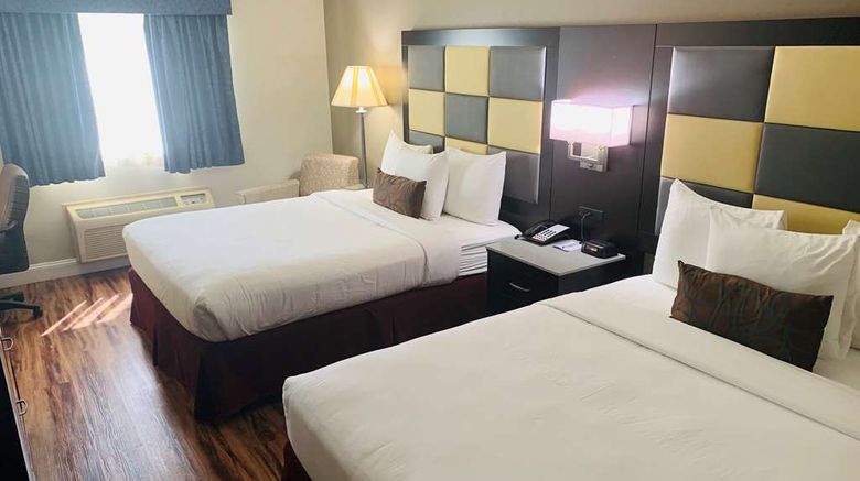 <b>SureStay Plus Hotel Best Western Redding Room</b>. Images powered by <a href="https://iceportal.shijigroup.com/" title="IcePortal" target="_blank">IcePortal</a>.