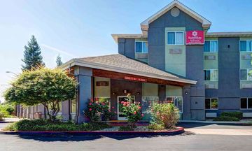 SureStay Plus Hotel Best Western Redding